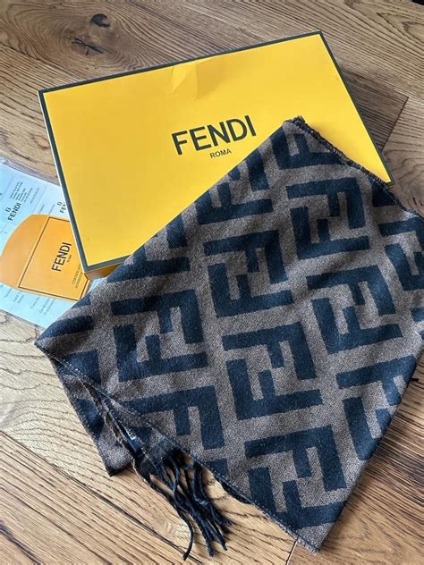 fendi szalik damski|Fendi clothing for women.